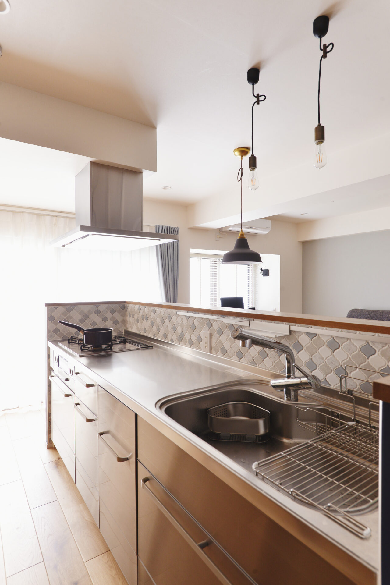 アイランドキッチンが家族の絆をUP