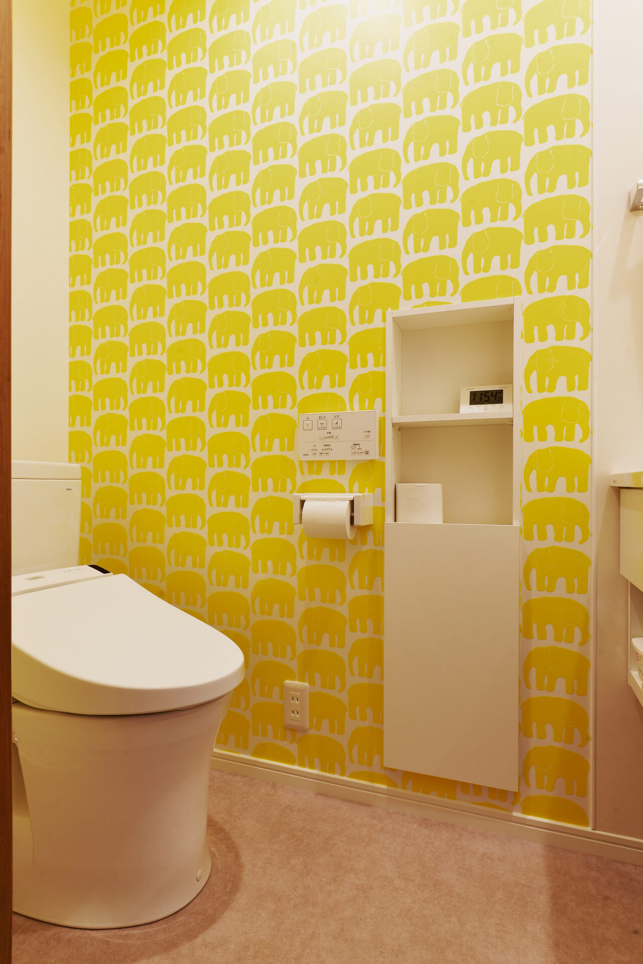 お互いの生活を尊重した、程よい距離を保てる二世帯住宅