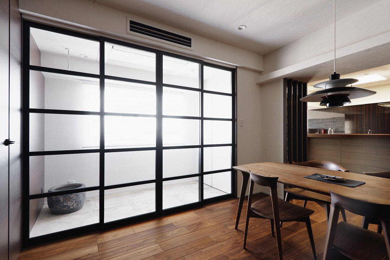 和を基調としたモダンなデザイン