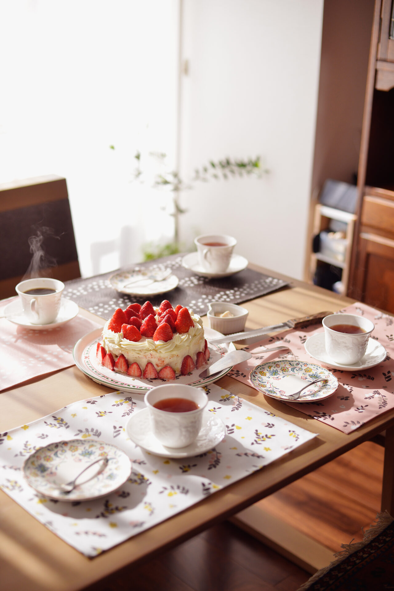 ようこそ美術館へ! おもてなし心たっぷりの、廊下がギャラリーのお家