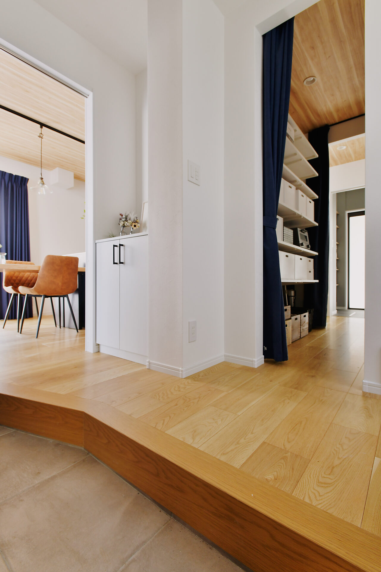 オープンな間取りで三世代が快適に暮らせる住まい