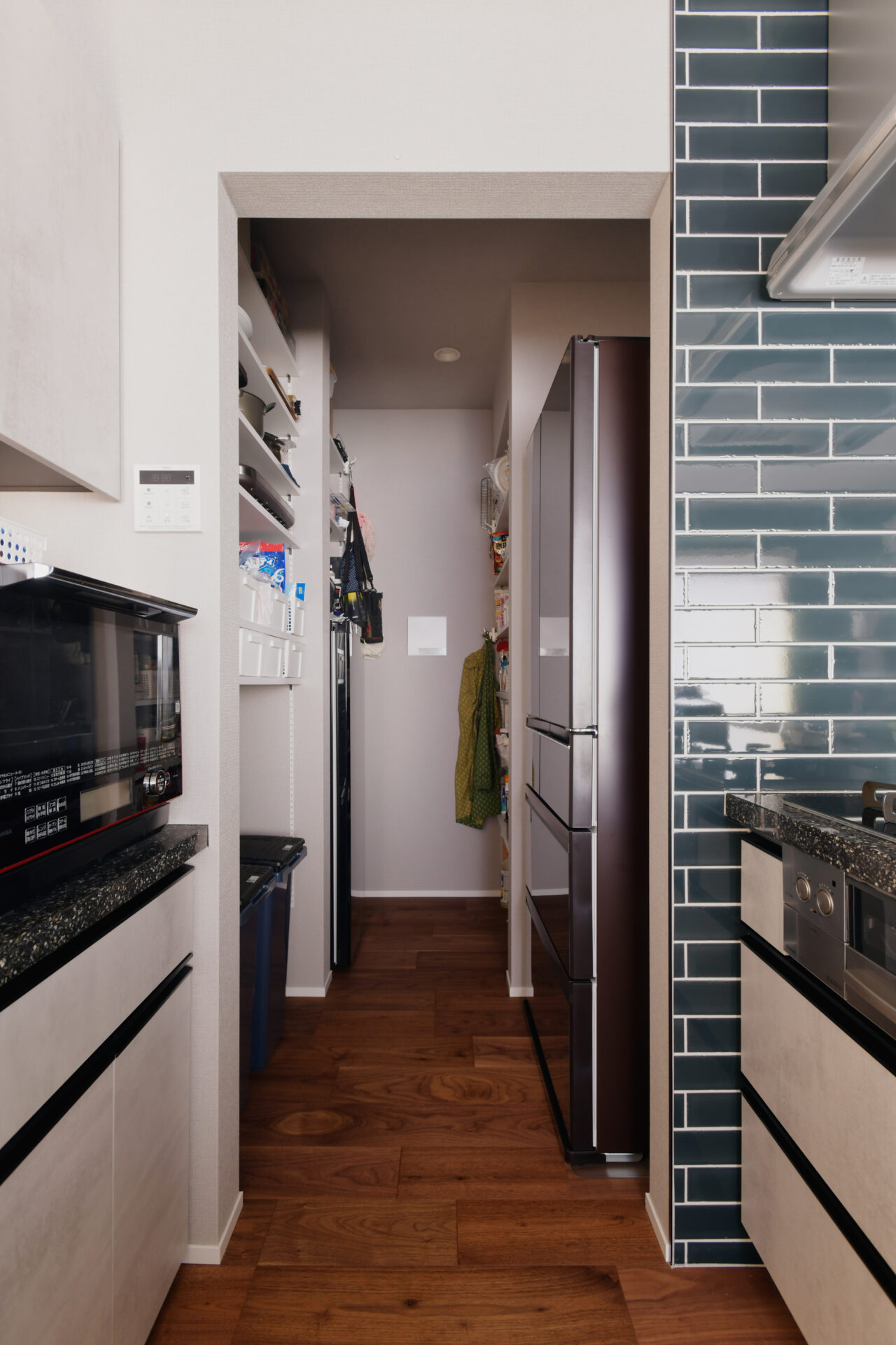 ツーバイフォーから自由な間取りを実現。距離感がちょうどいい二世帯住宅のお家