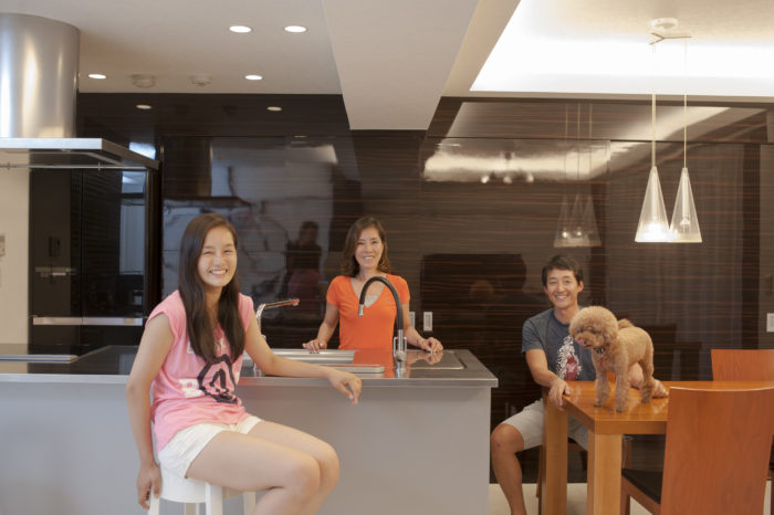 多趣味な仲良し家族。それぞれの収納を工夫したお家