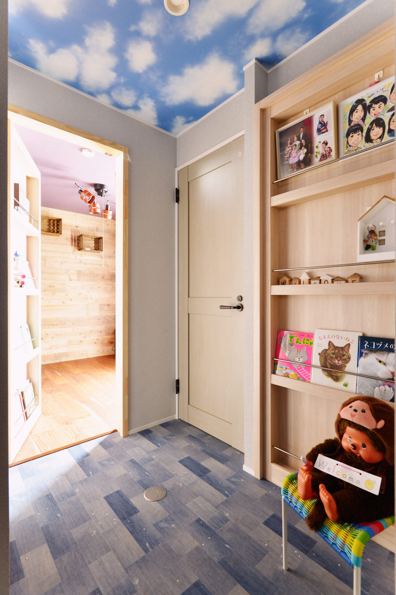 雲梯にハンモック!? それぞれの居場所がある、遊び心のある家