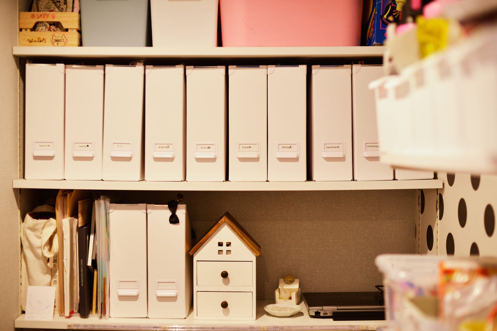 雲梯にハンモック!? それぞれの居場所がある、遊び心のある家