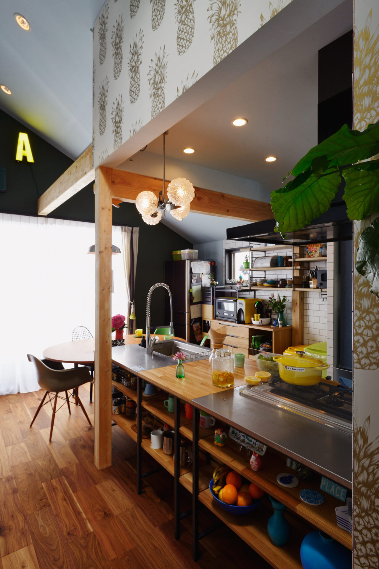 憧れのリゾートホテルをイメージ。「好きなもの」があふれたおうち