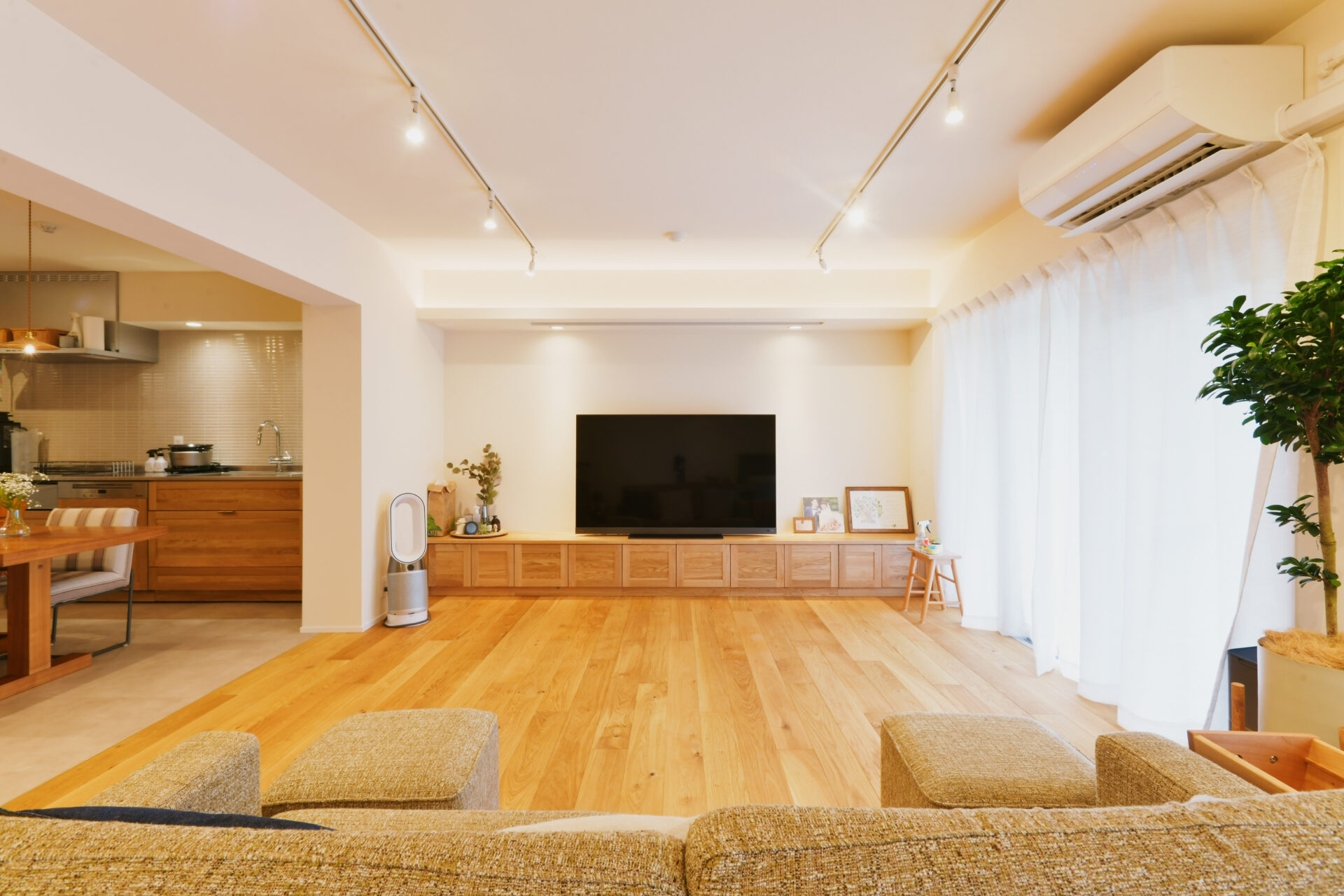 こだわりは素材の統一感。コンセプトを感じるお家