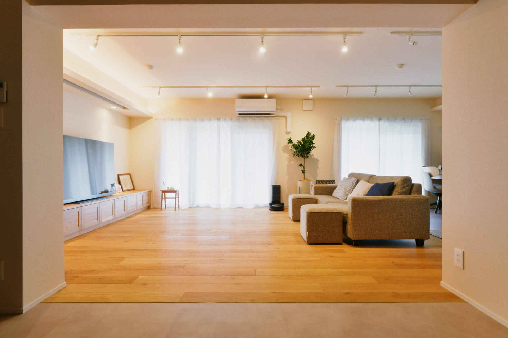 こだわりは素材の統一感。コンセプトを感じるお家