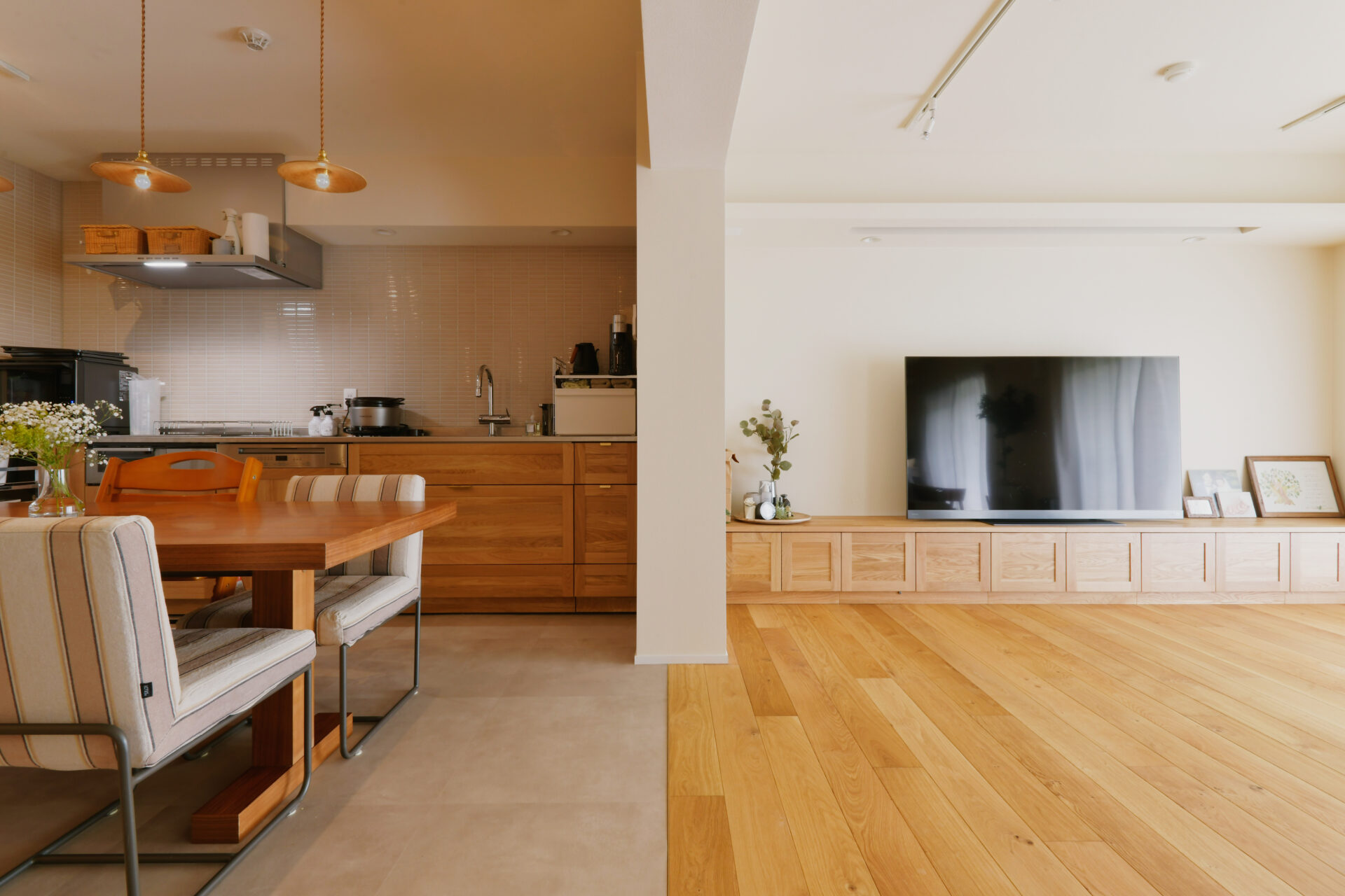 こだわりは素材の統一感。コンセプトを感じるお家