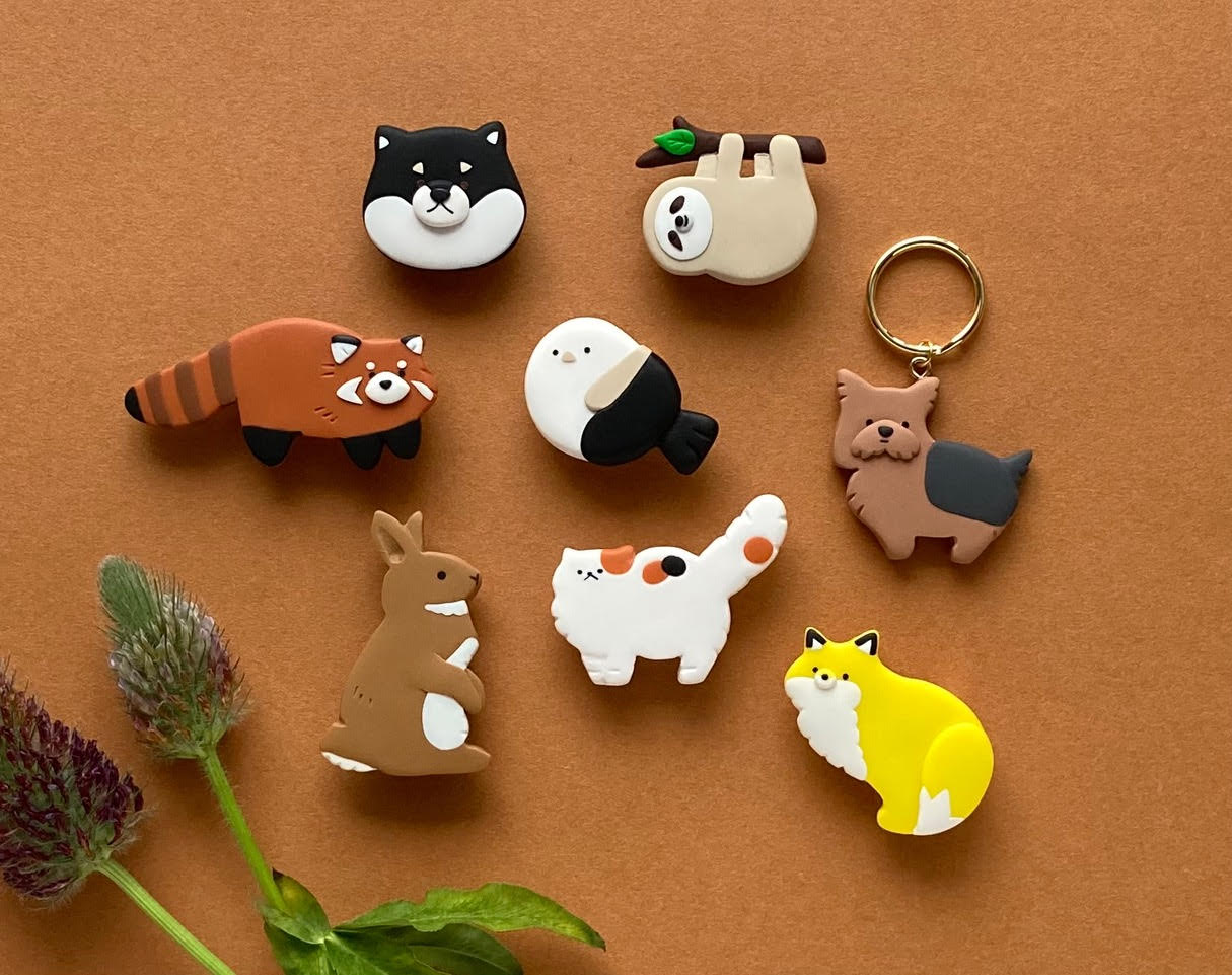 新到着 表情豊かなどうぶつたちが彩る、ブローチ作品 / 作家 SHIKKA アクセサリー