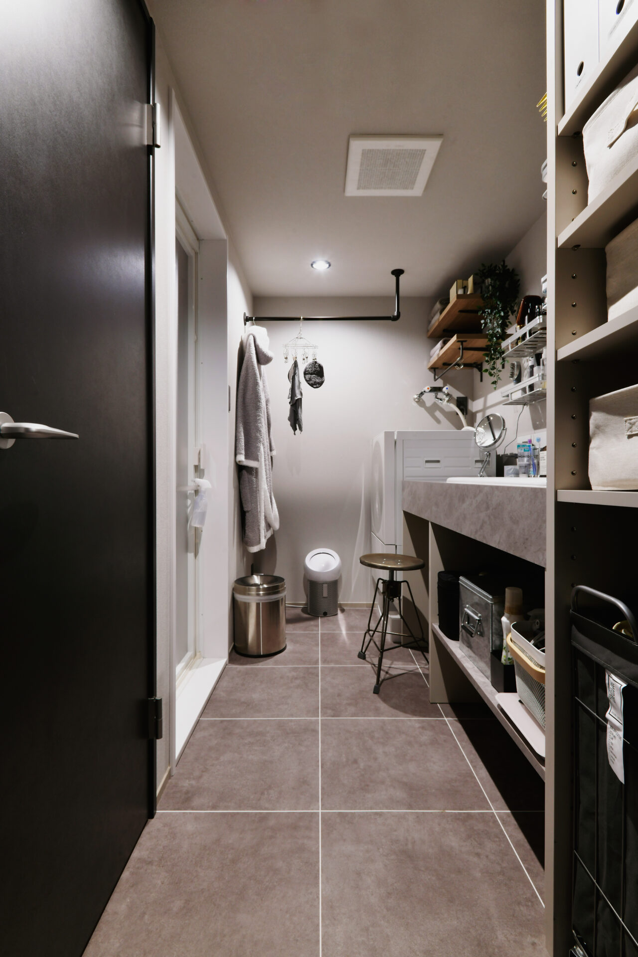 コレクションが生きる、インダストリアルテイストのお家