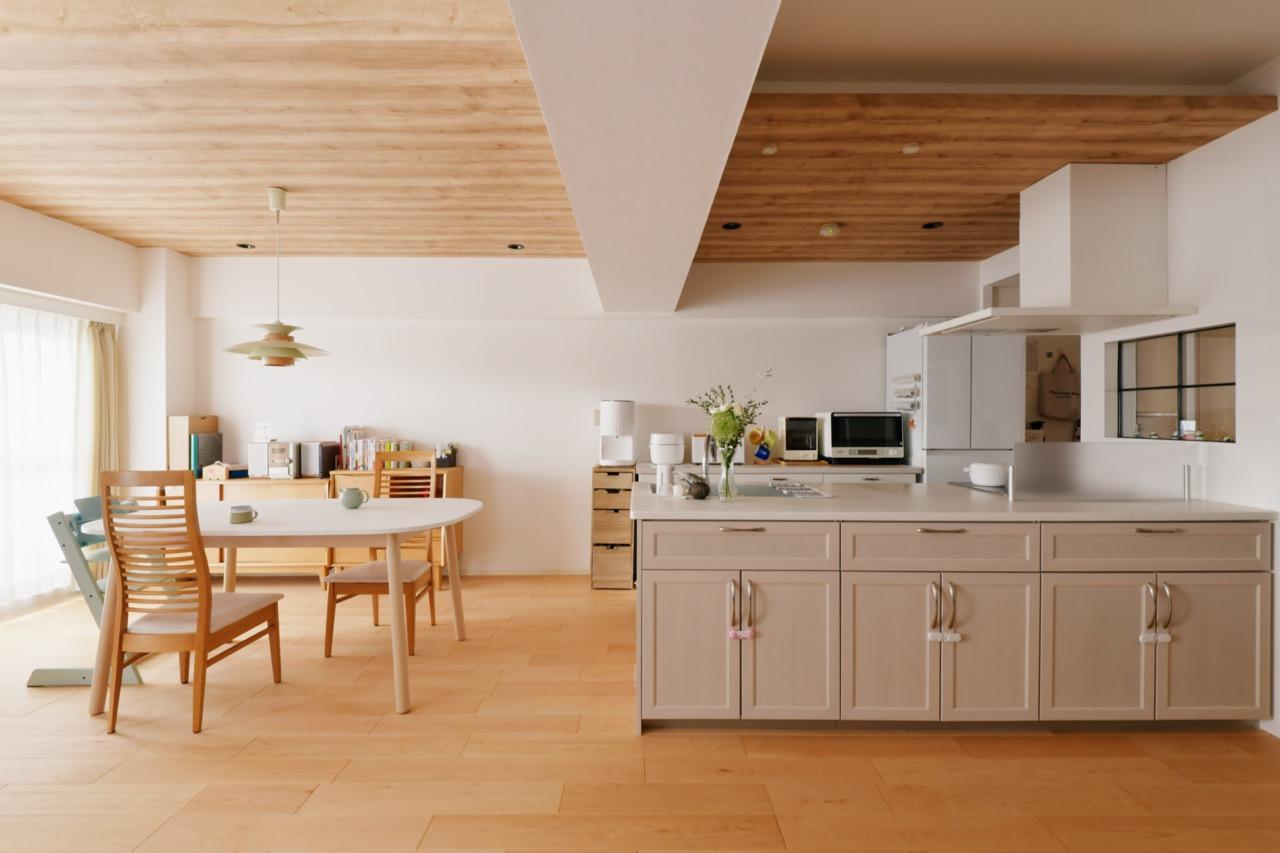 余白を残し、家族と共に変化するお家