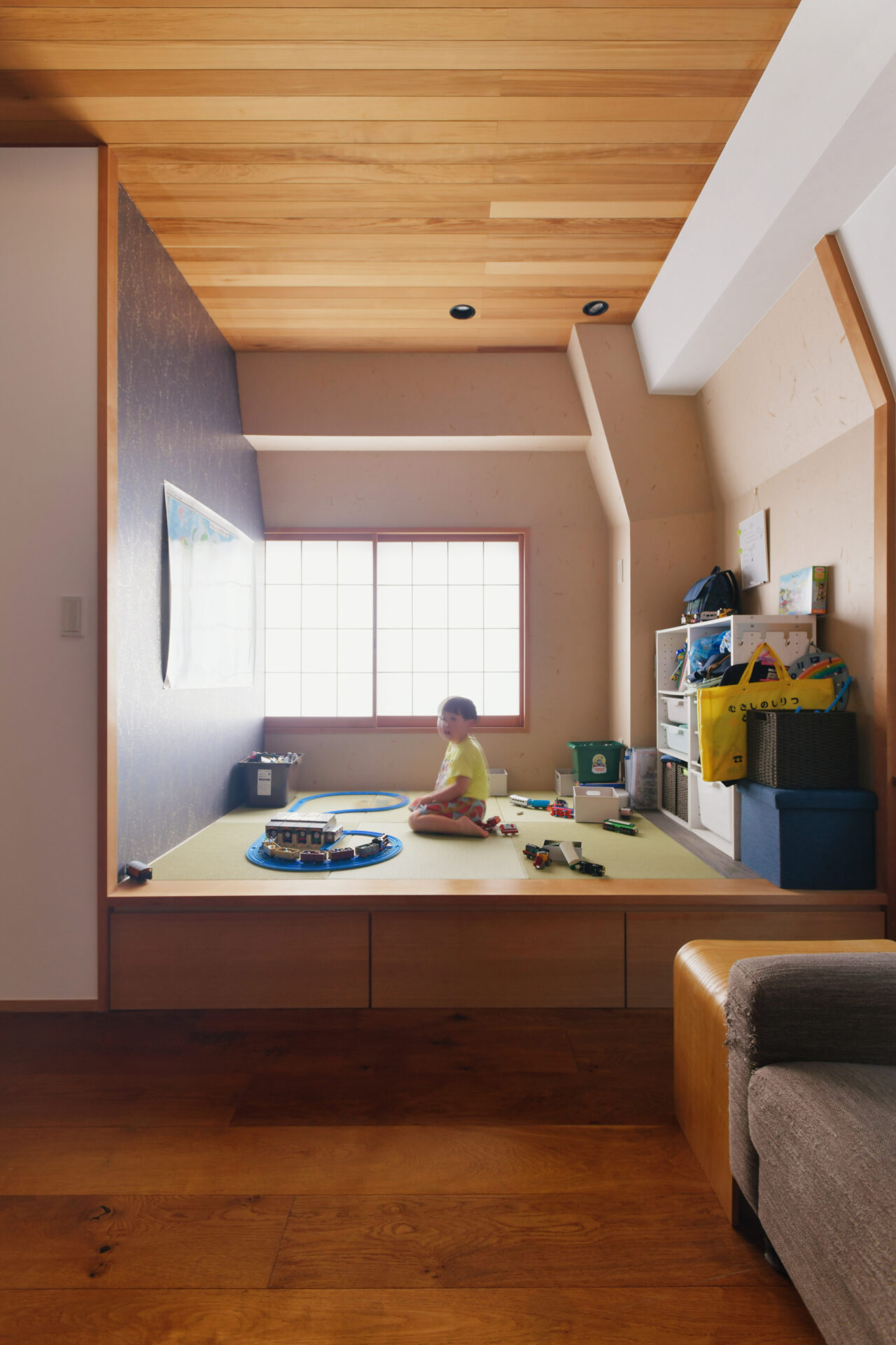 思い出を生かす、猫たちと暮らす二世帯住宅。