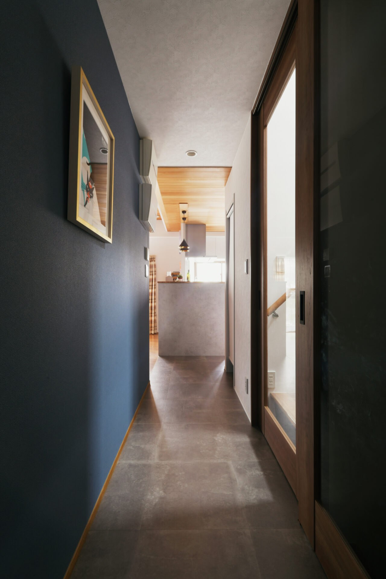 思い出を生かす、猫たちと暮らす二世帯住宅。