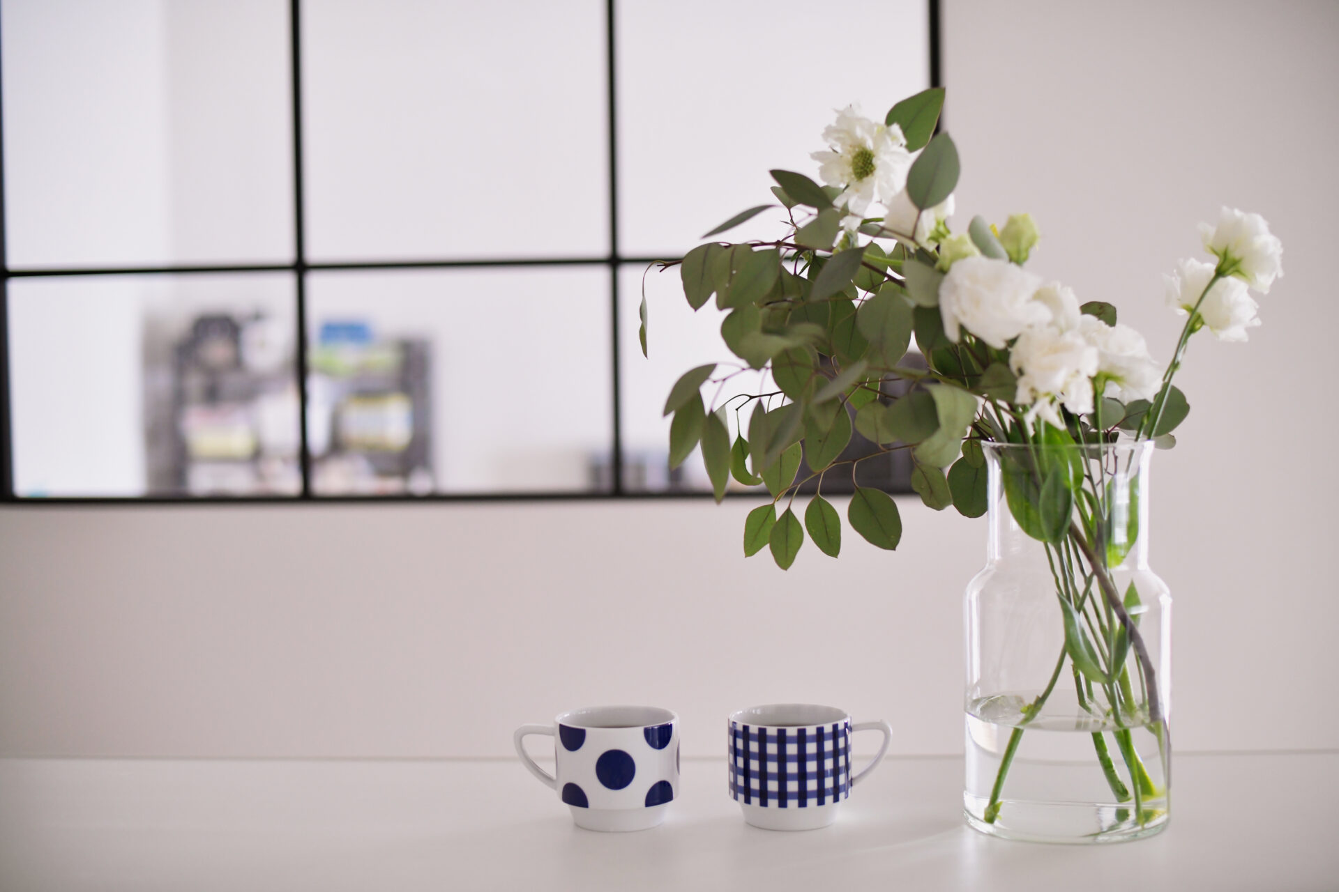 広々キッチンにゆったり収納。家族4人でのびのび過ごせる家。