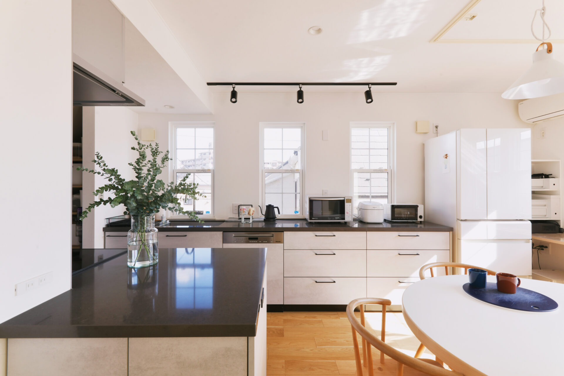 リノベーション事例_戸建て(2×4工法)_リビング_施工後_小林 めぐみ_エントリエ