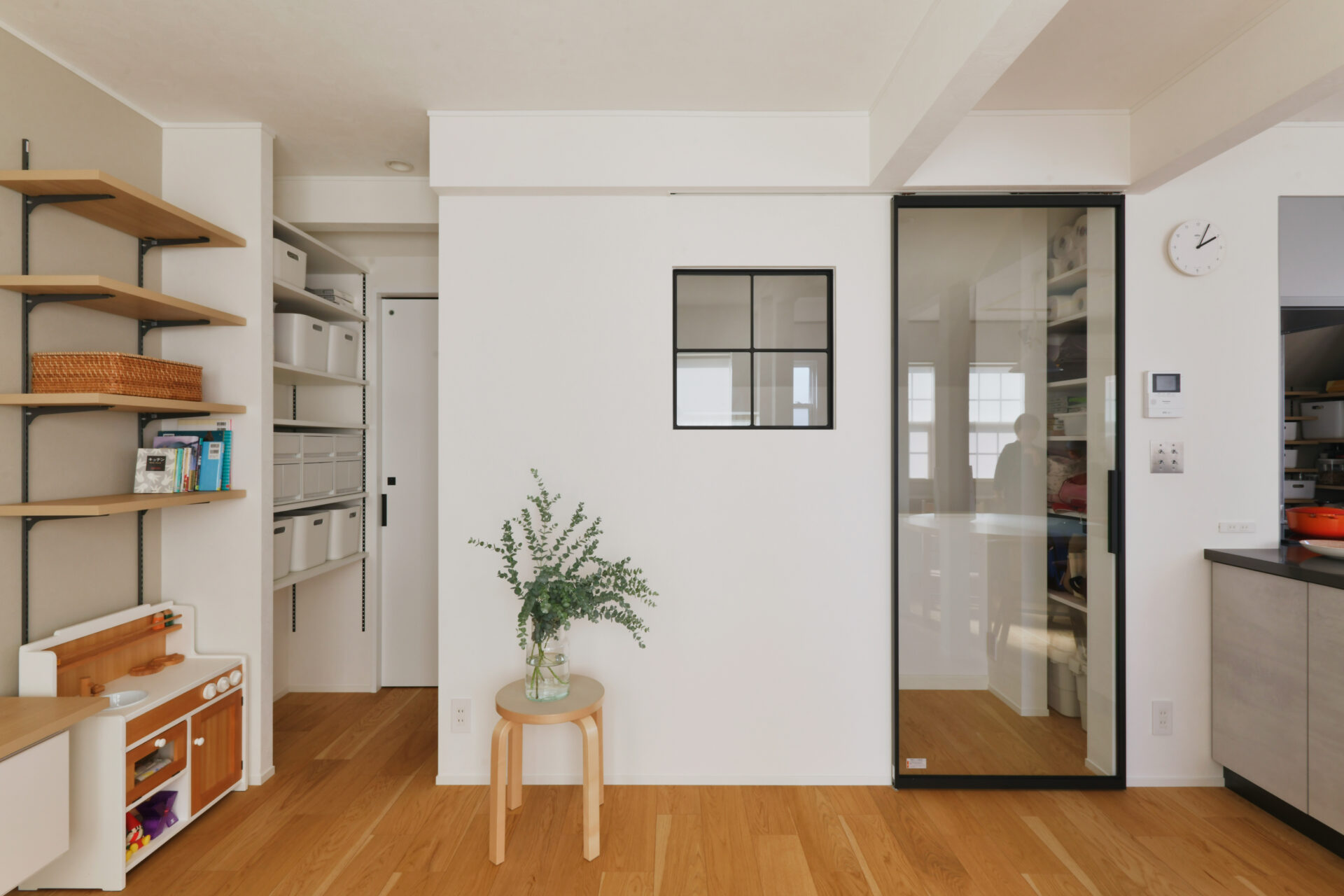 リノベーション事例_ 戸建て(2×4工法)_リビング_施工後_小林 めぐみ_エントリエ