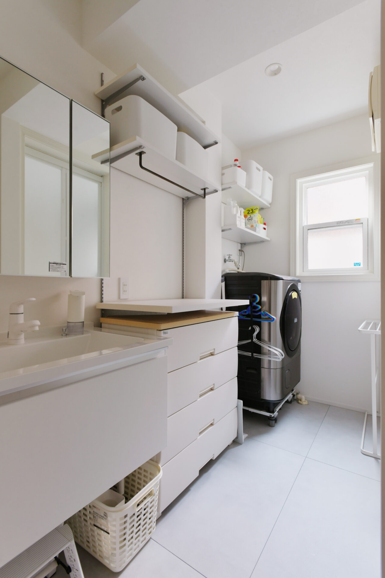 リノベーション事例_戸建て(2×4工法)_ランドリールーム_施工後_小林 めぐみ_エントリエ