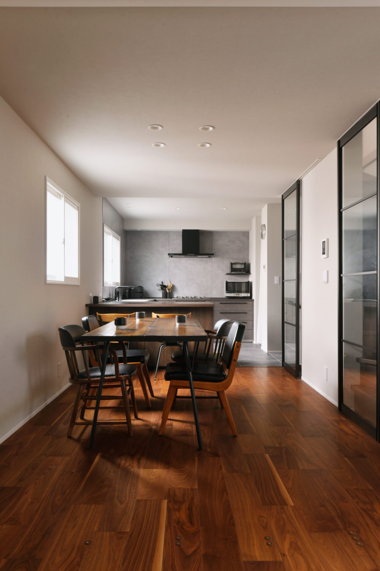 リノベーション事例_木造在来工法3階建て_リビング_施工後_二世帯住宅_小林 めぐみ_エントリエ