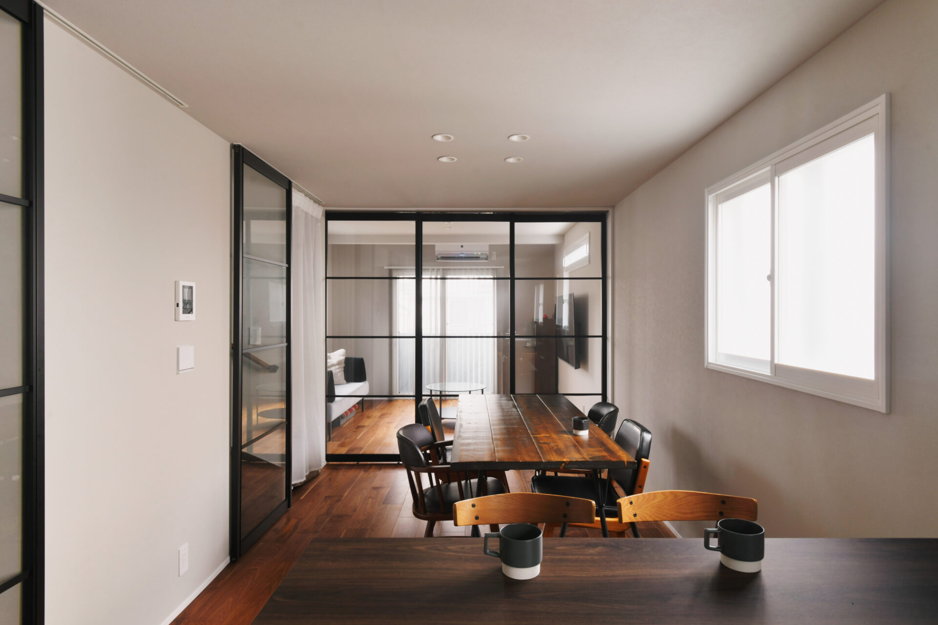 リノベーション事例_木造在来工法3階建て_リビング_施工後_小林 めぐみ_エントリエ