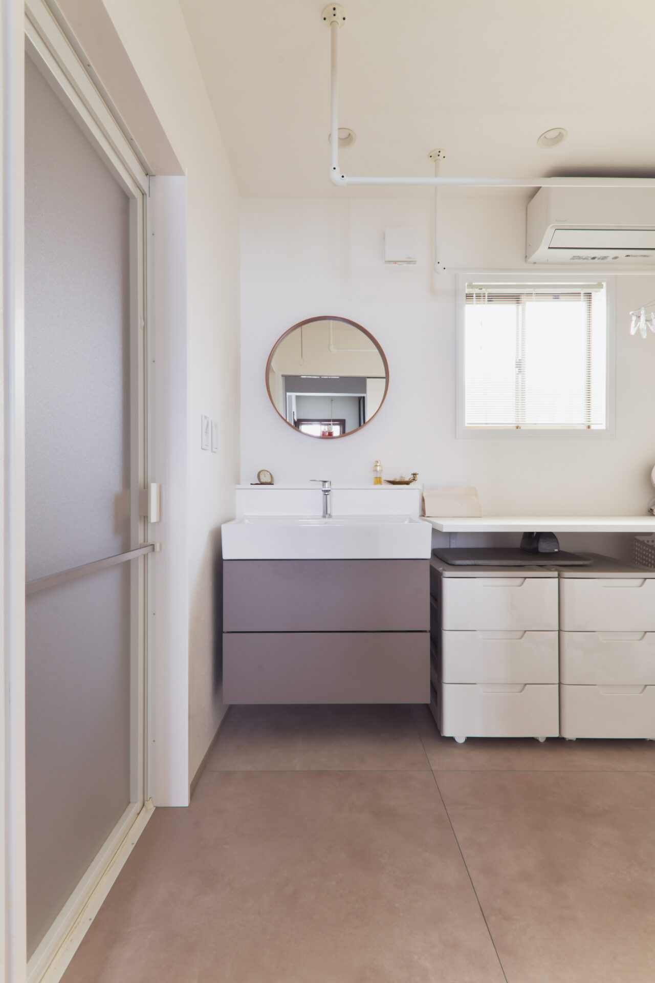 リノベーション事例_戸建て(2×4工法)_洗面所_施工後_小林 めぐみ_エントリエ