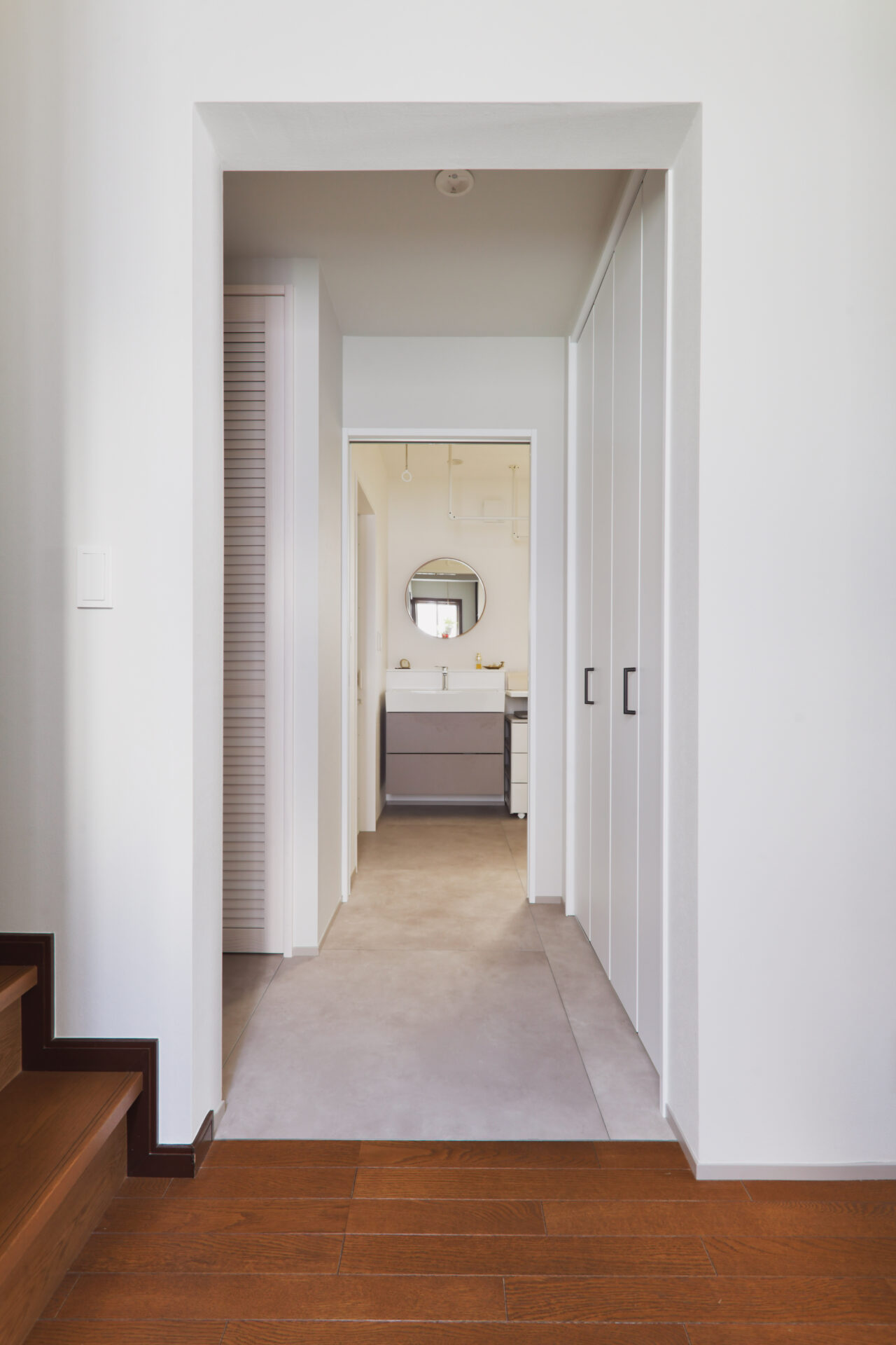 リノベーション事例_戸建て(2×4工法)_廊下_施工後_小林 めぐみ_エントリエ