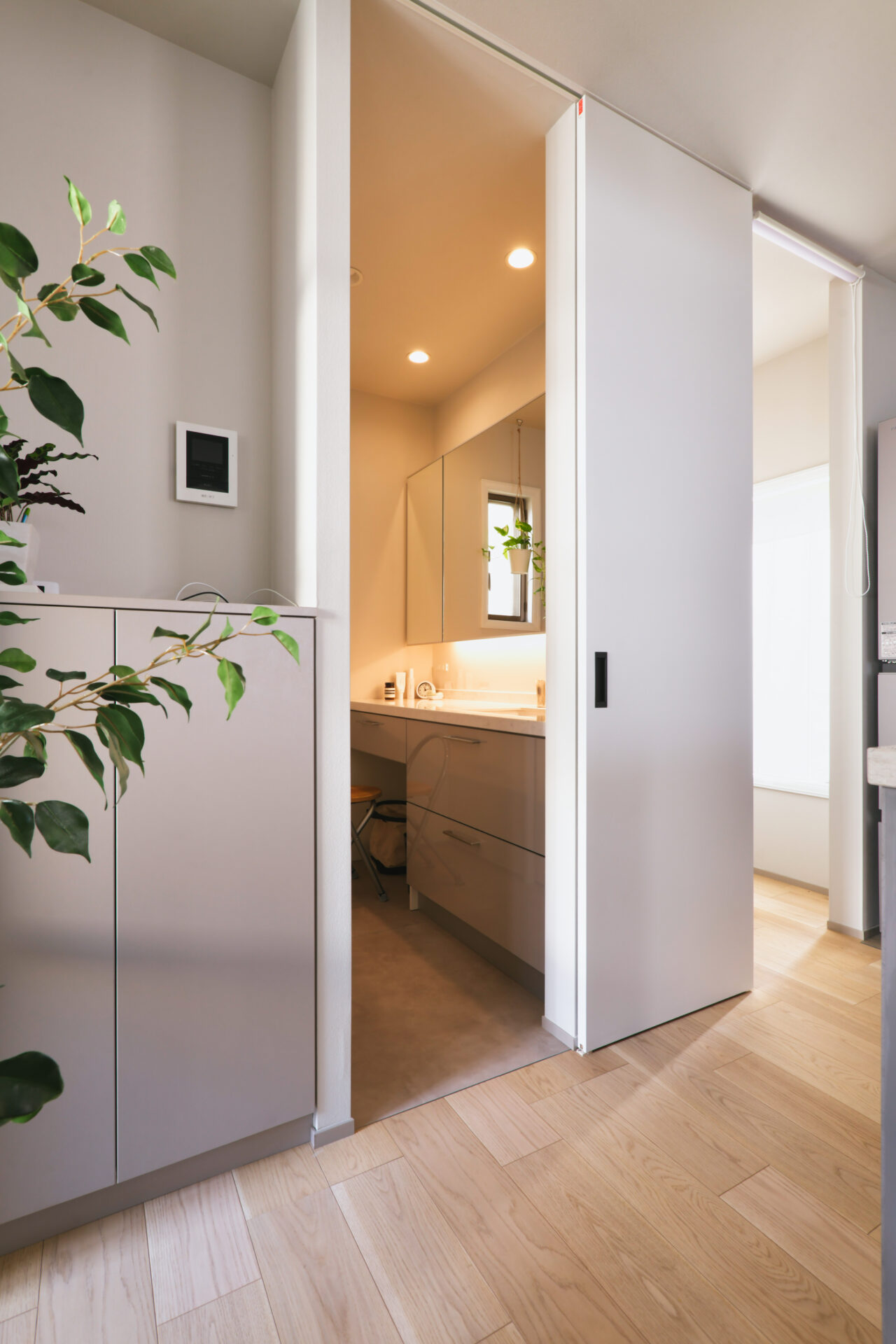 リノベーション事例_戸建て(2×4工法)_トイレ_施工後_小林 めぐみ_エントリエ