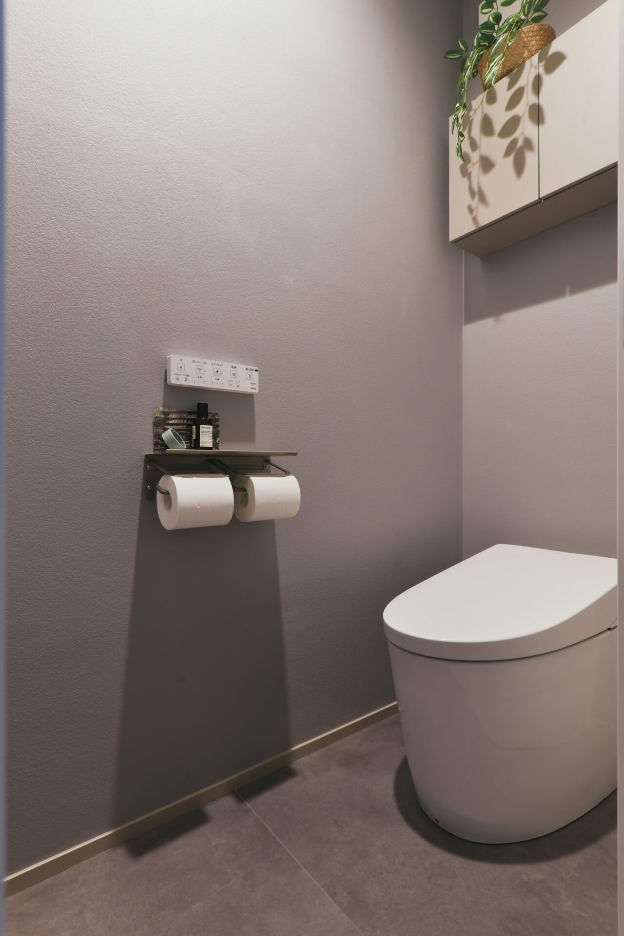 リノベーション事例_戸建て(2×4工法)_トイレ_施工後_小林 めぐみ_エントリエ