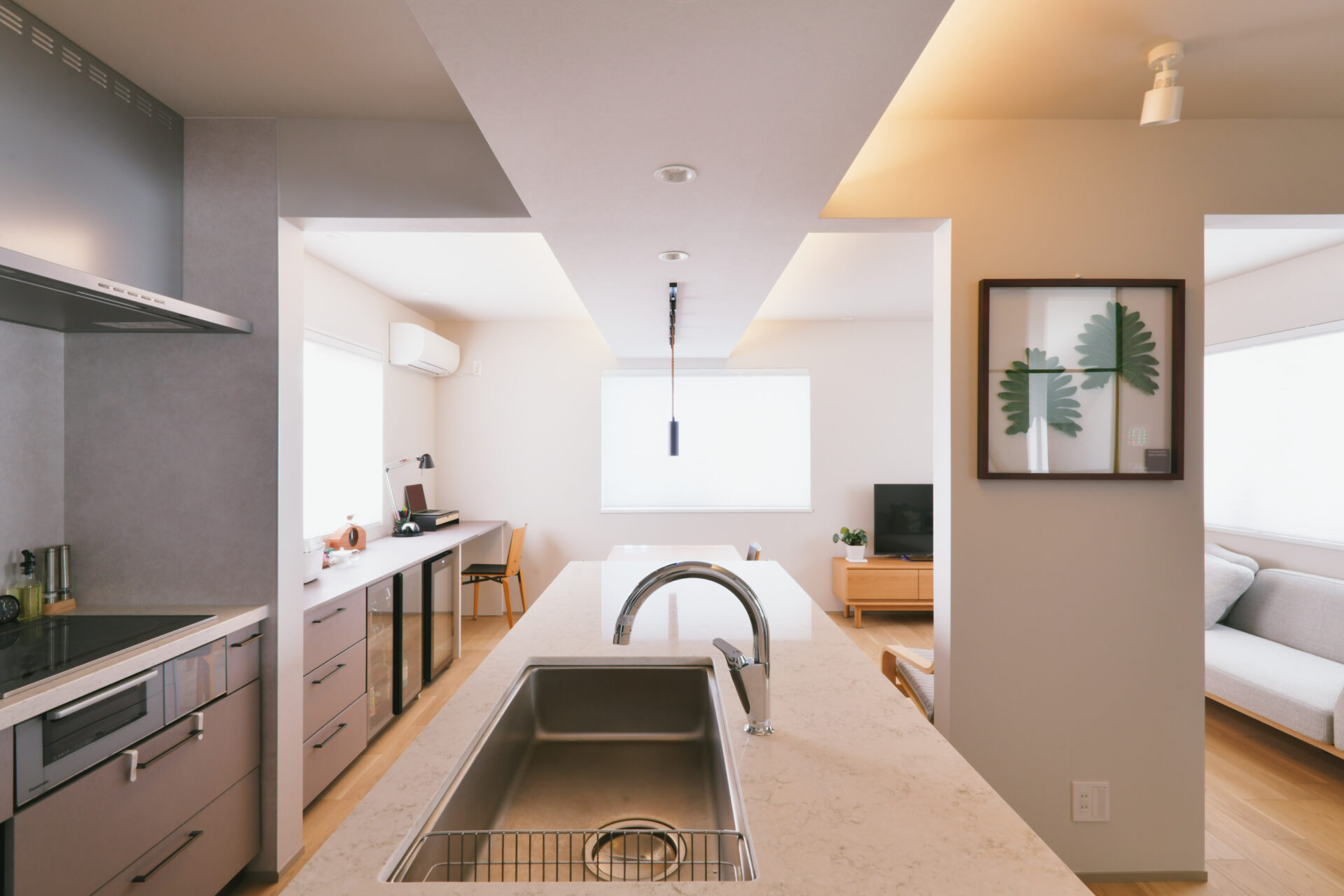 リノベーション事例_戸建て(2×4工法)_キッチン_施工後_アイランドキッチン_小林 めぐみ_エントリエ