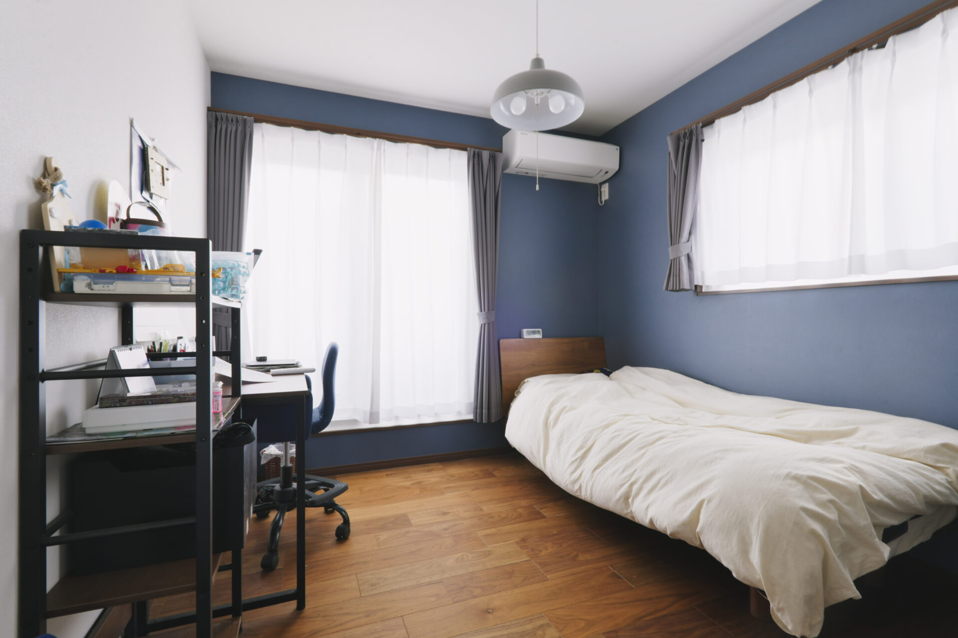 リノベーション事例_木造2階戸建て 築12年_寝室_施工後_鈴木 栄弥_エントリエ