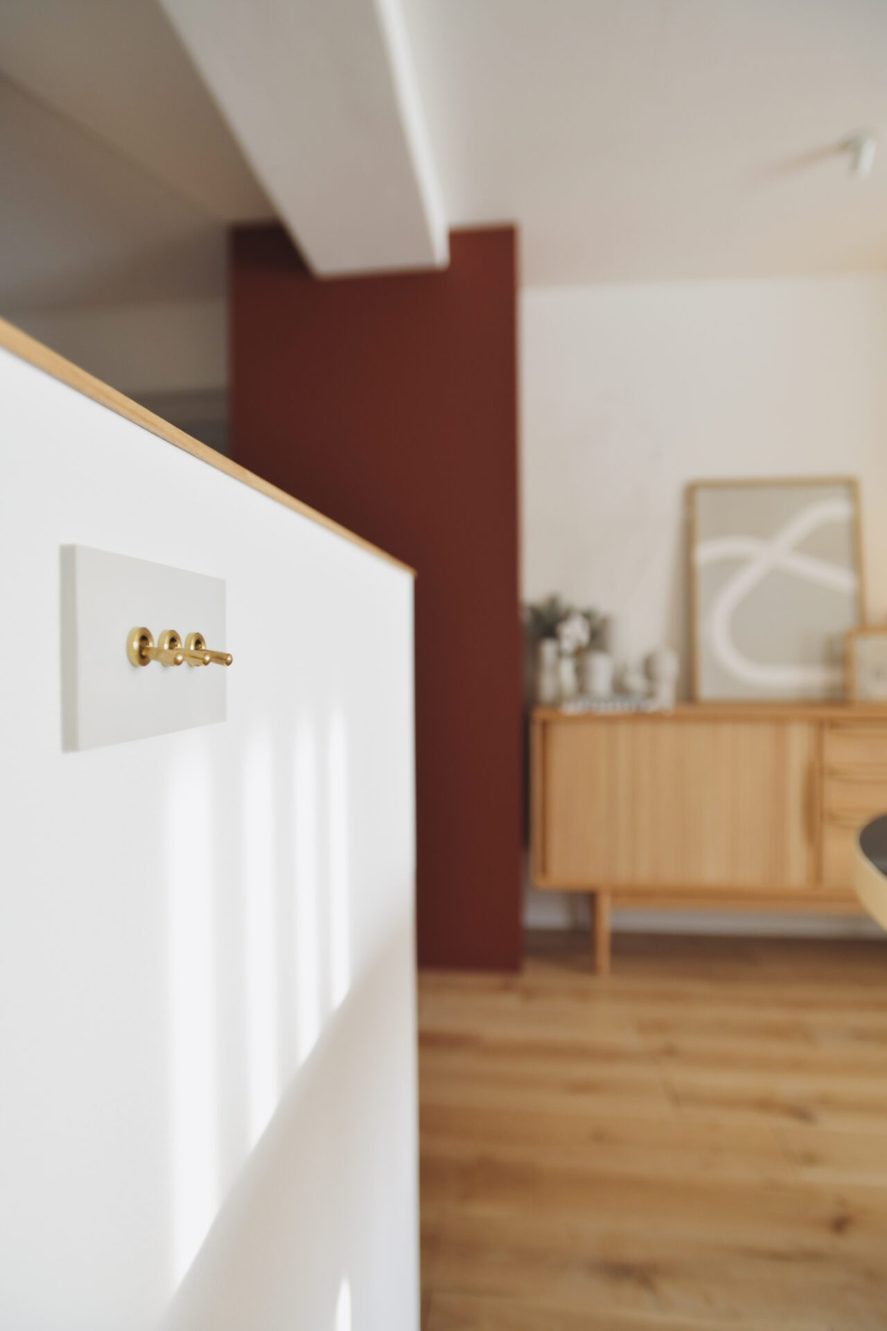 建築士が自分のためにつくる〝家具を愛でる”家。