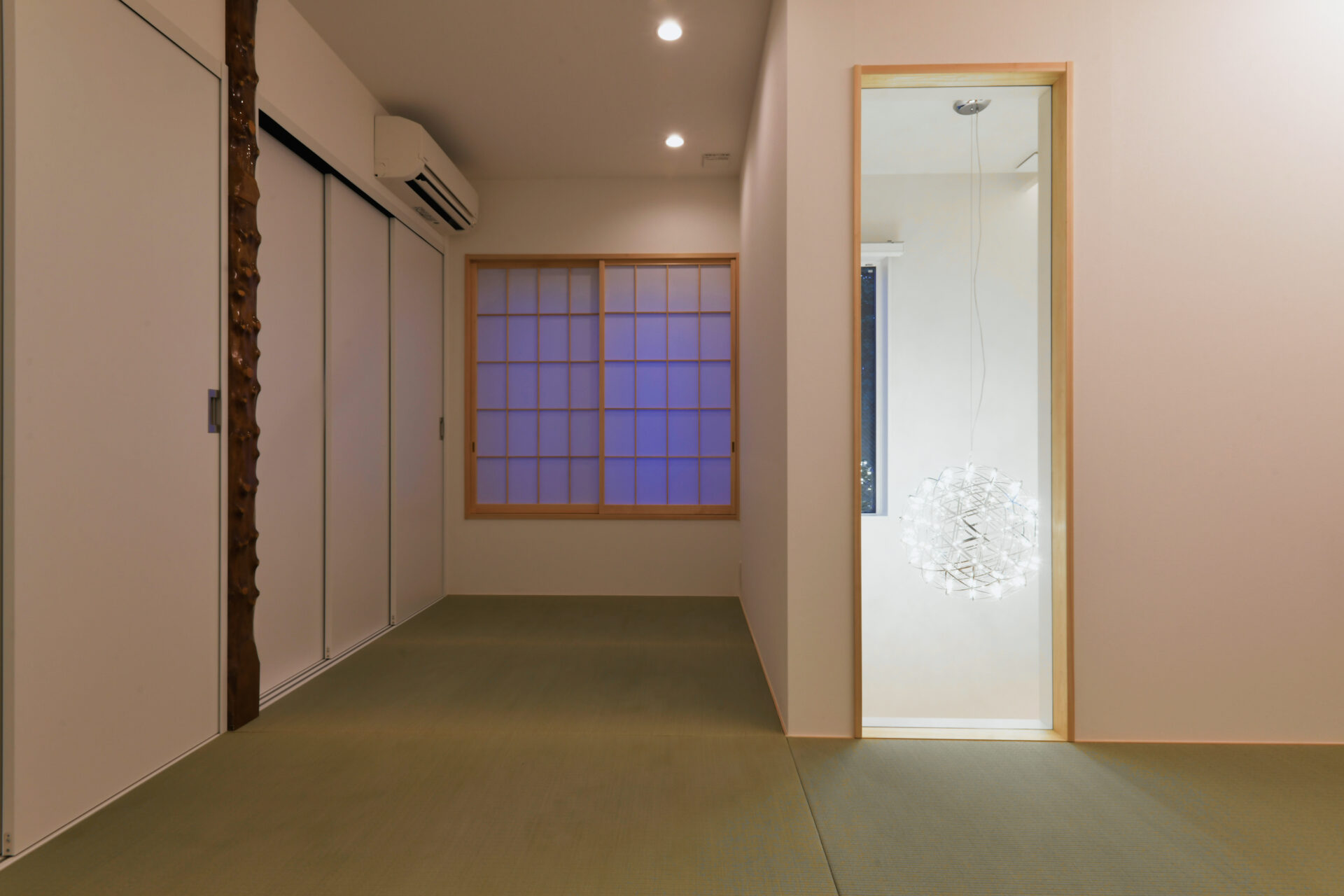 大人が‟はしゃぐ家”。思い出の戸建てを自分たちらしくデザインし、第二の居場所に。
