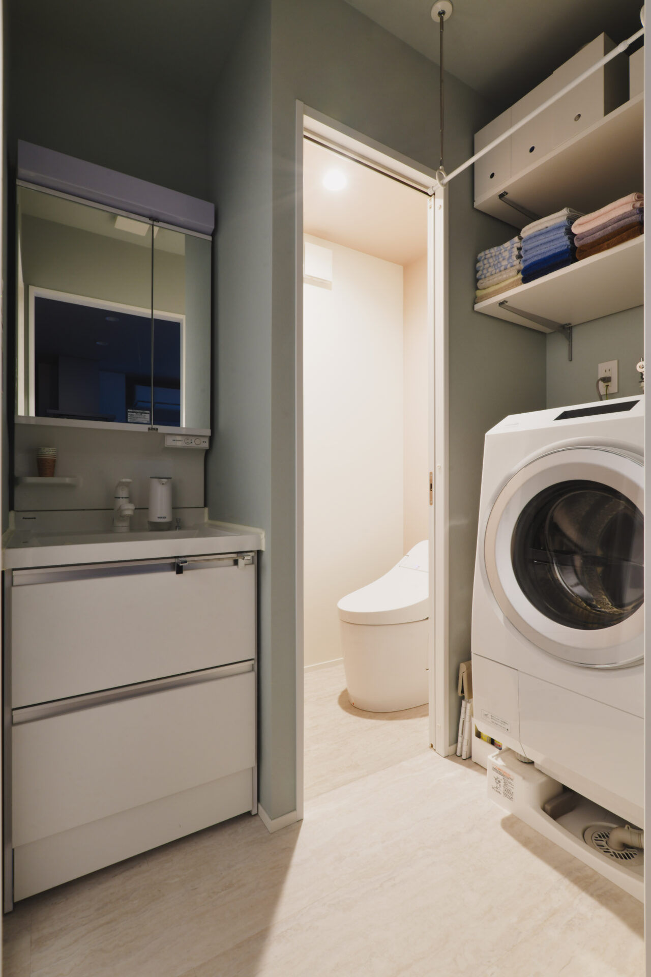 ふたつの暮らし、ひとつの家。家族の記憶を受け継ぐ二世帯リノベーション