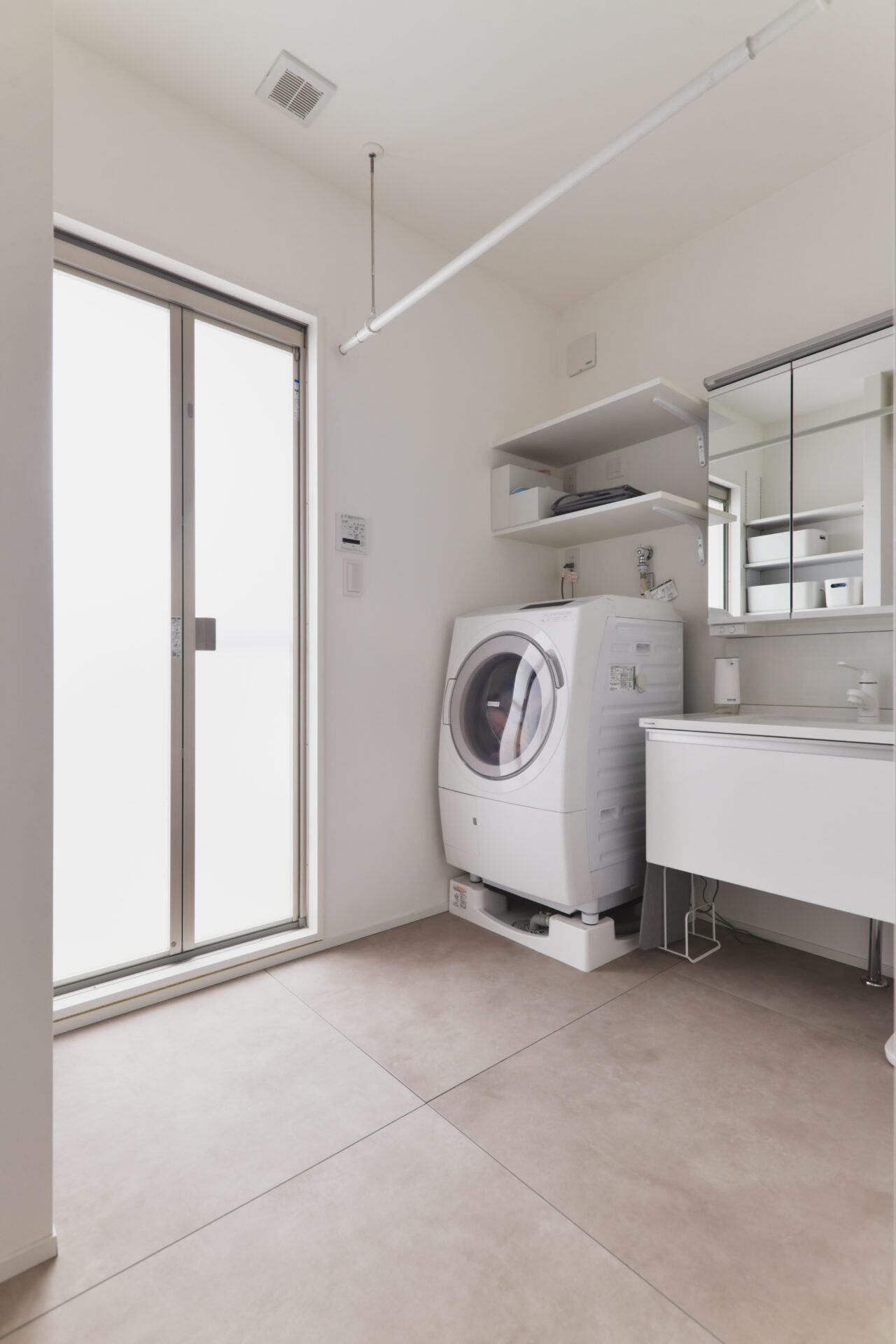 ふたつの暮らし、ひとつの家。家族の記憶を受け継ぐ二世帯リノベーション