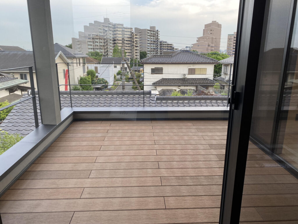 新築戸建て_バルコニー_りえさん_エントリエ