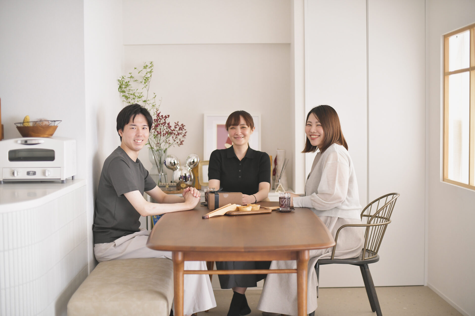 リノベーション事例_マンション・RC造_リビング_鈴木栄弥_エントリエ