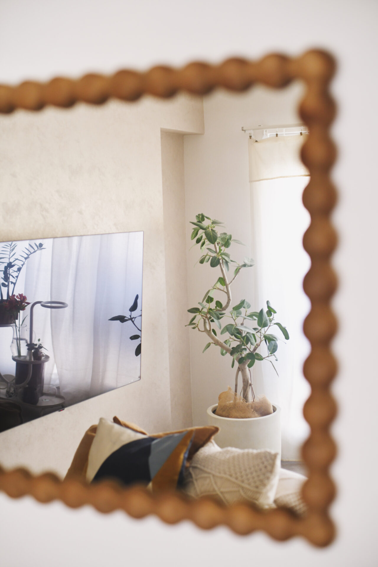 段差でつなぐ、素材で分ける。日常にリズムがうまれる、心地よい動線のお家