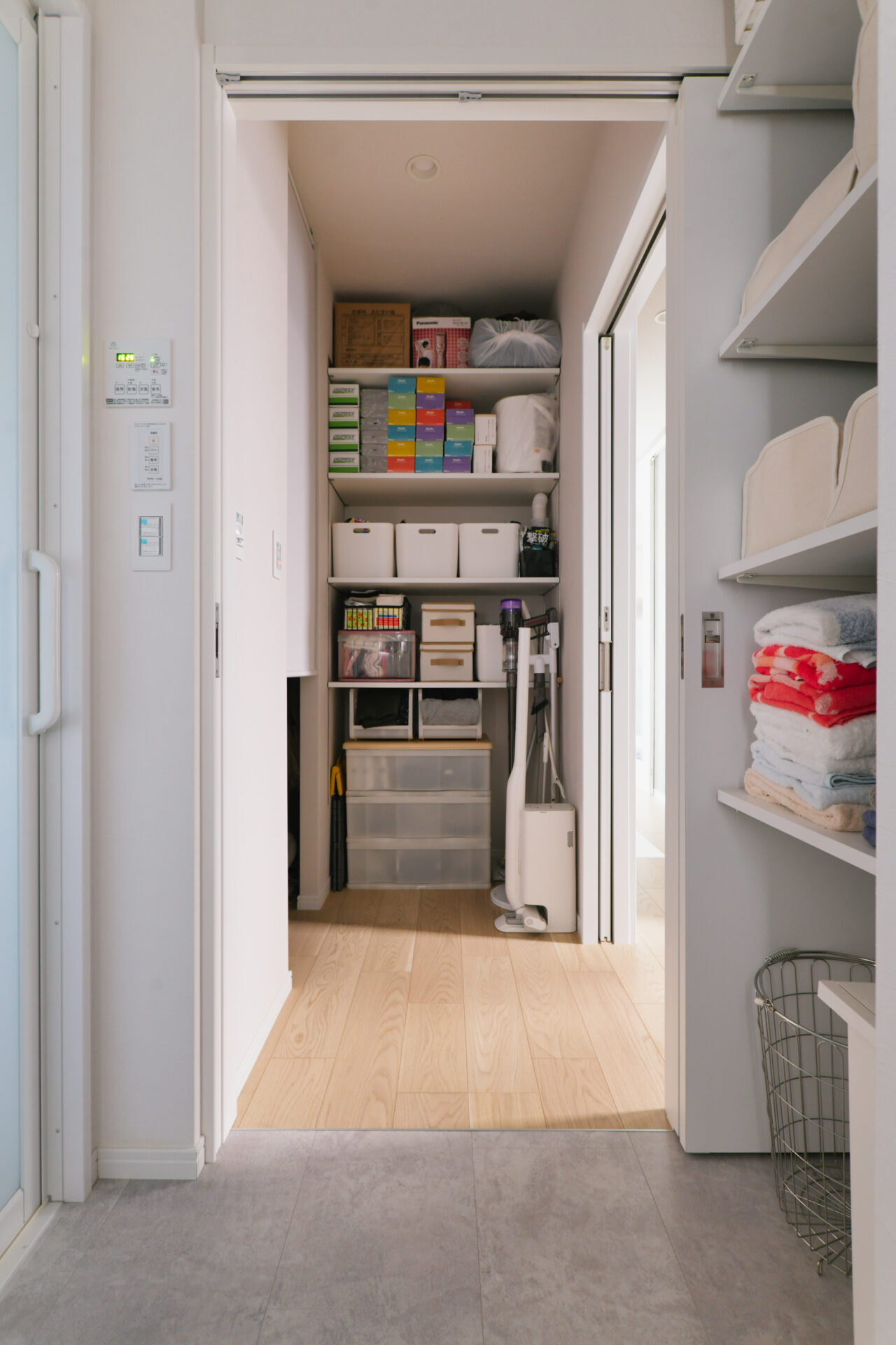 リノベーション事例_戸建て_収納_施工後_田畑照子_エントリエ