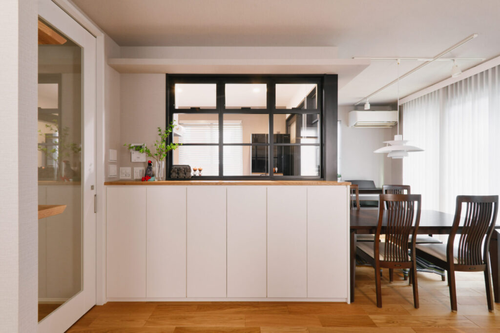 リノベーション事例_戸建て_リビング_施工後_田畑照子_エントリエ