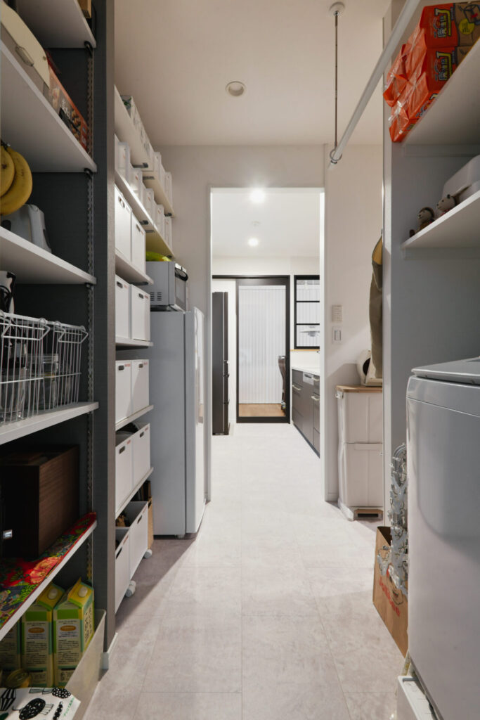 リノベーション事例_戸建て_ランドリールーム_施工後_田畑照子_エントリエ