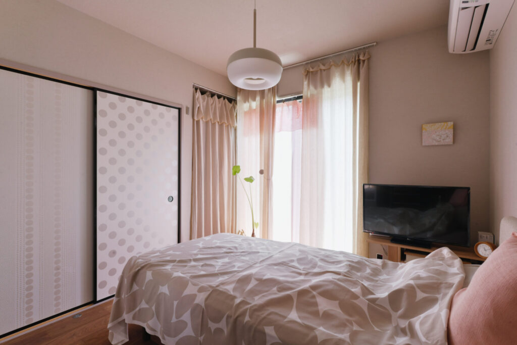 リノベーション事例_戸建て_寝室_ふすま_施工後_田畑照子_エントリエ