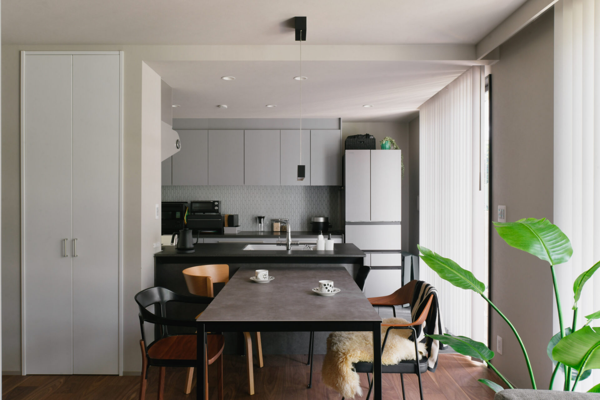 リノベーション事例_戸建て_リビング_キッチン_施工後_田畑照子_エントリエ