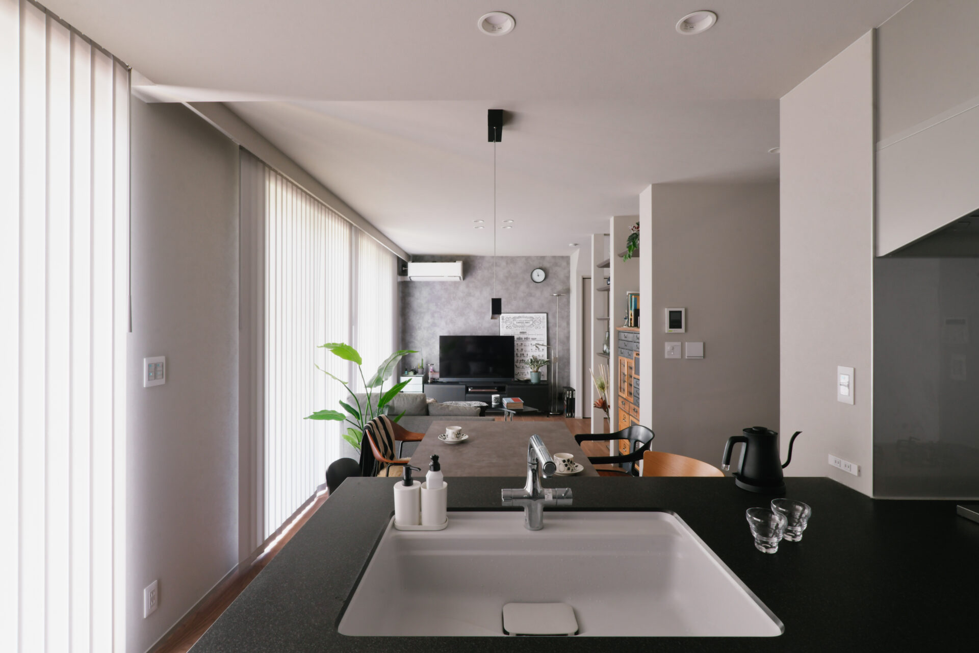 リノベーション事例_戸建て_リビング_施工後_田畑照子_エントリエ