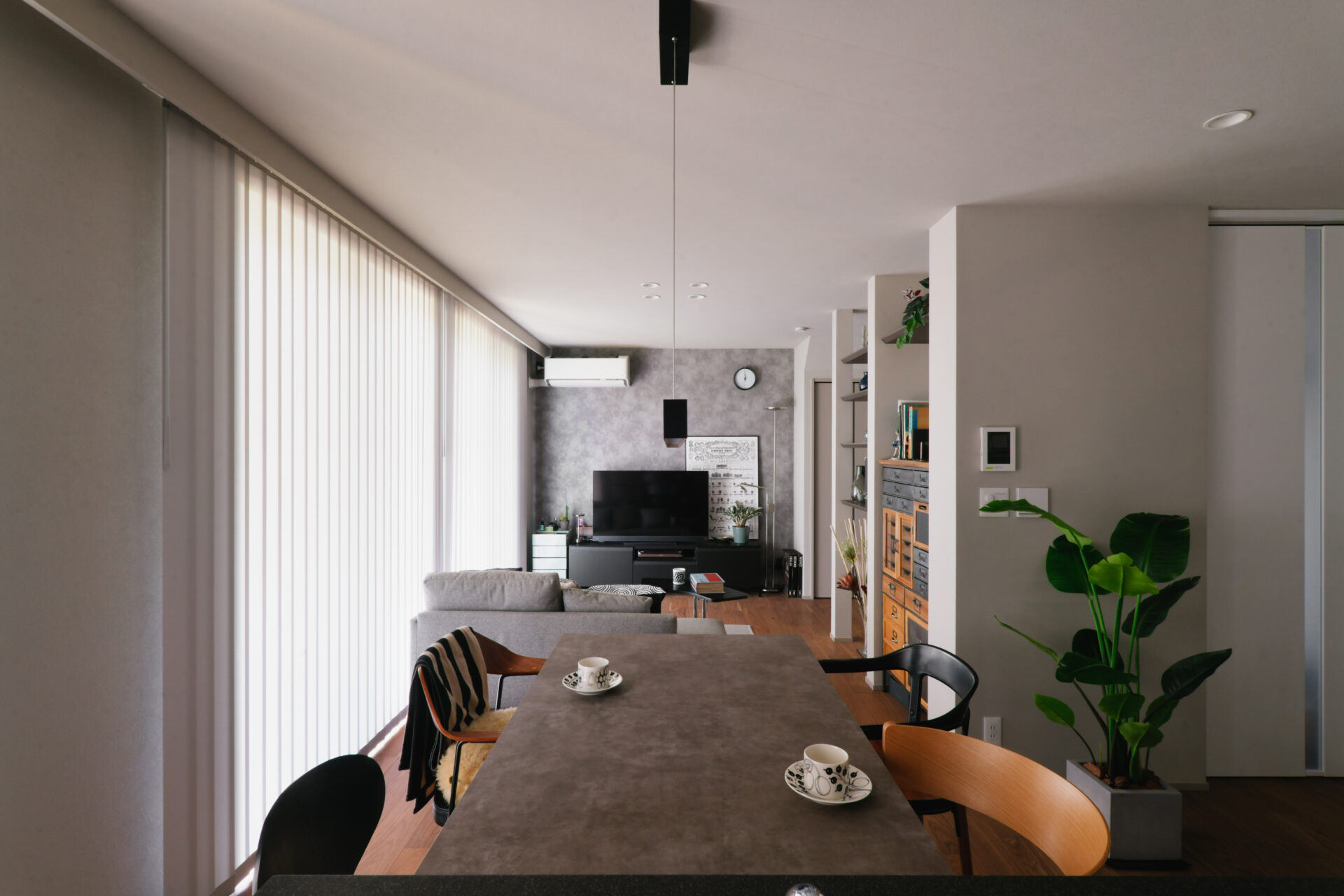 リノベーション事例_戸建て_リビング_施工後_田畑照子_エントリエ