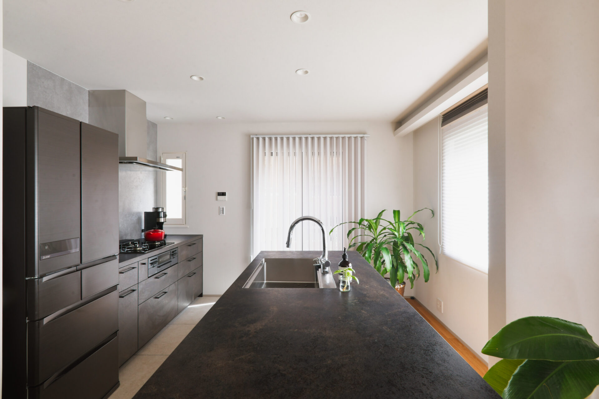 戸建て_リノベーション_2×4工法_ツーバイフォー_アイランドキッチン_小林めぐみ担当_エントリエ