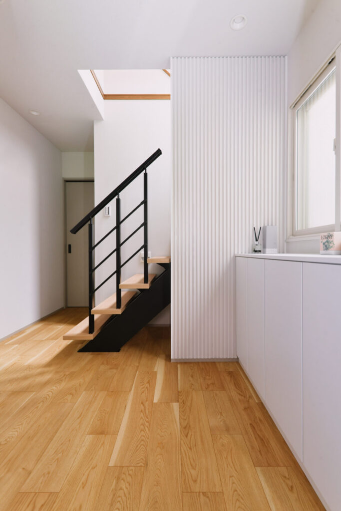 戸建て_リノベーション_2×4工法_ツーバイフォー_玄関ホール_小林めぐみ担当_エントリエ
