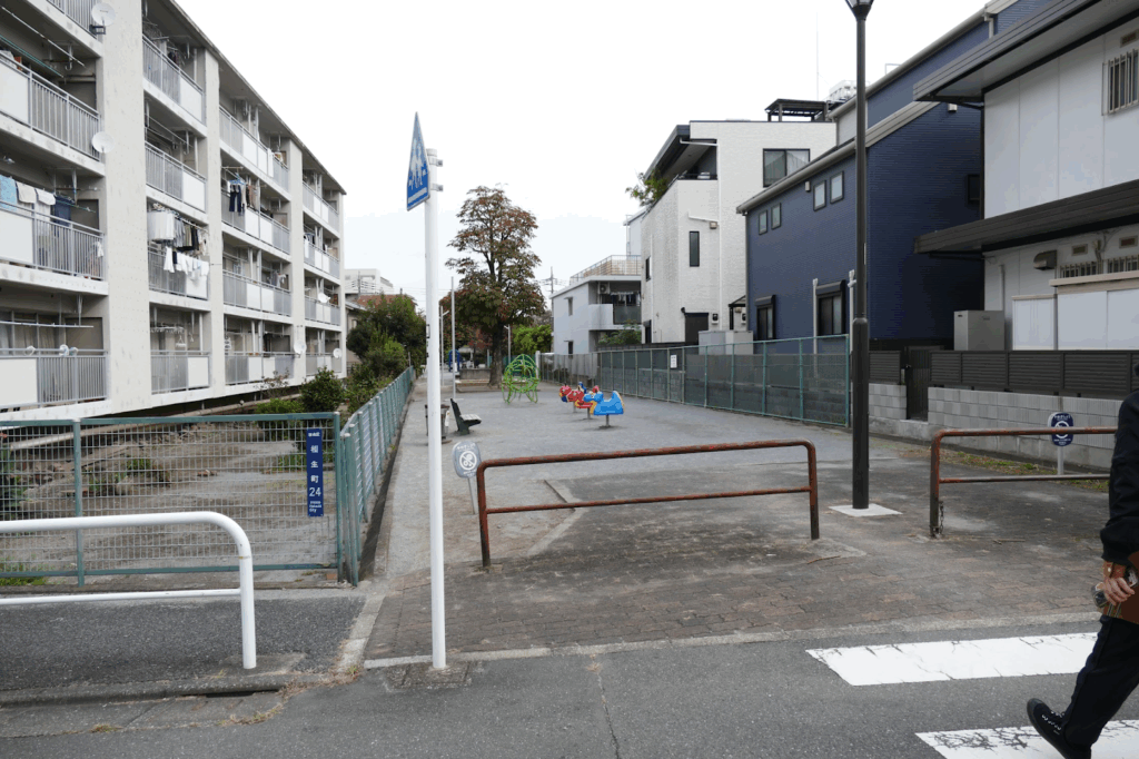 かつて川が流れていたまち・板橋 蓮根川暗渠編 #47_SABOTENS_まちのミカタ_エントリエWEBマガジン