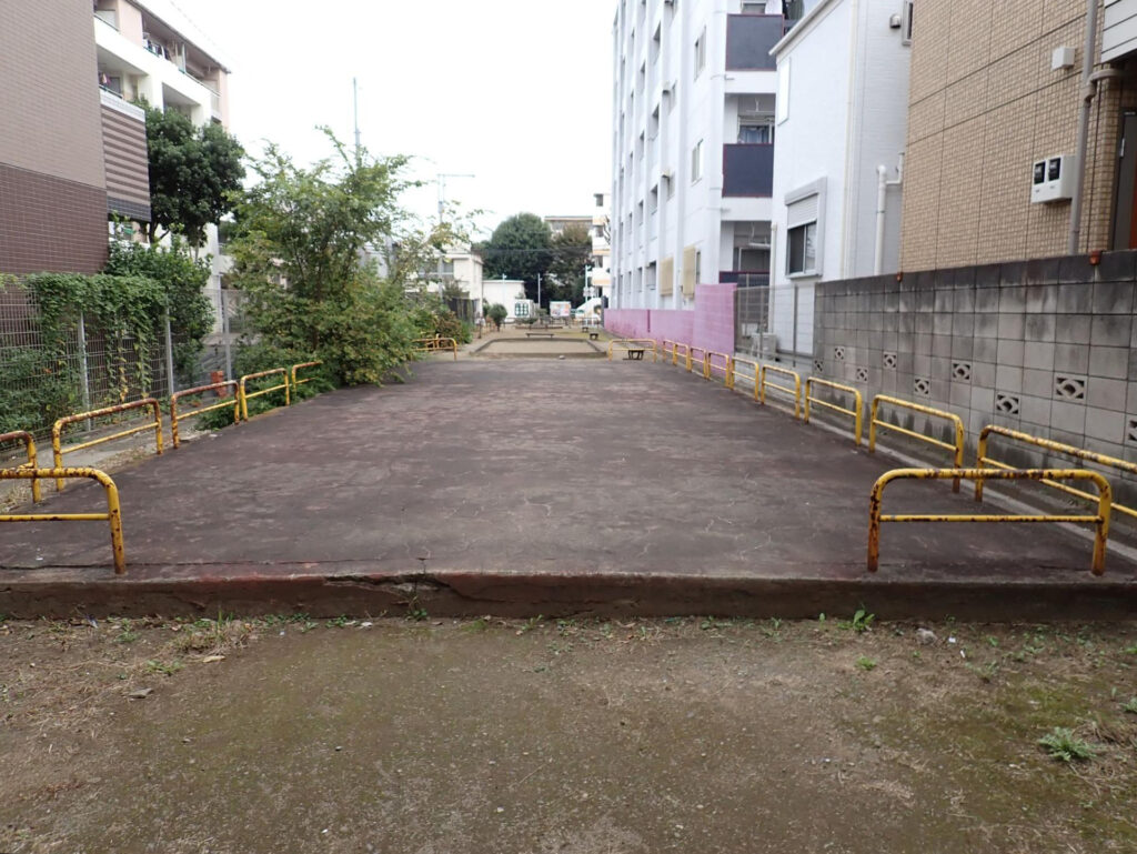 かつて川が流れていたまち・板橋 蓮根川暗渠編 #47_SABOTENS_まちのミカタ_エントリエWEBマガジン