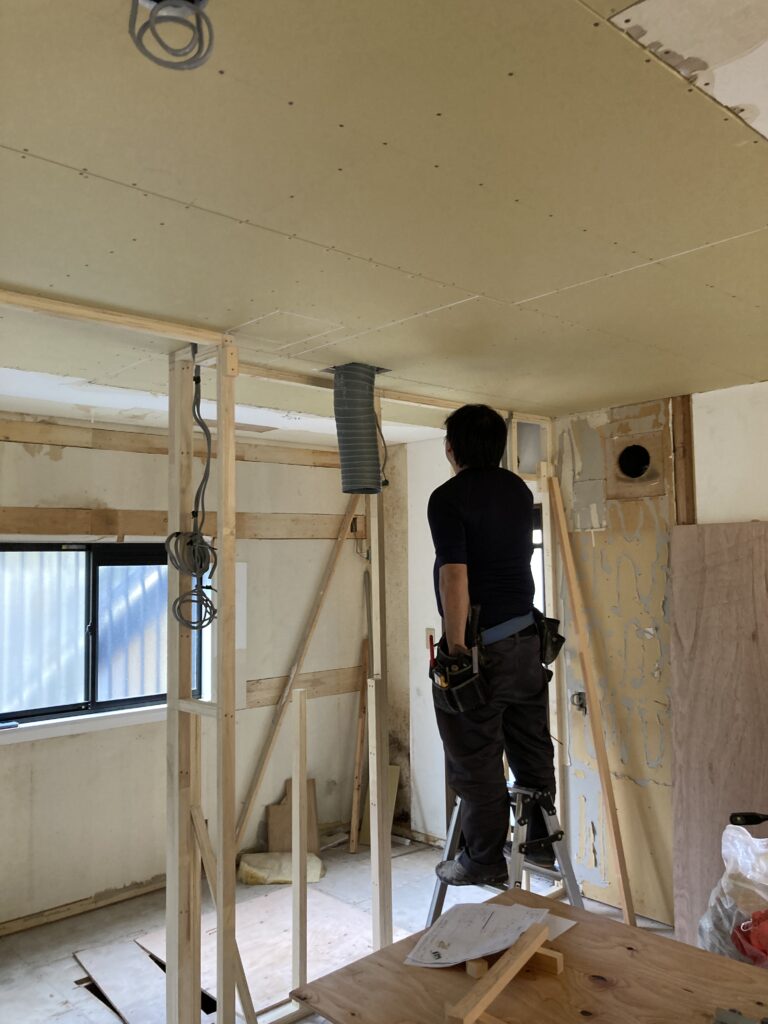 ゆーさんの現場からこんにちは_改装工事_澤雄太_エントリエ
