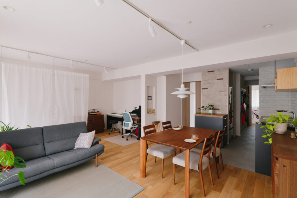 マンション_リノベーション_リビング_キッチン_澤 雄太担当_エントリエ